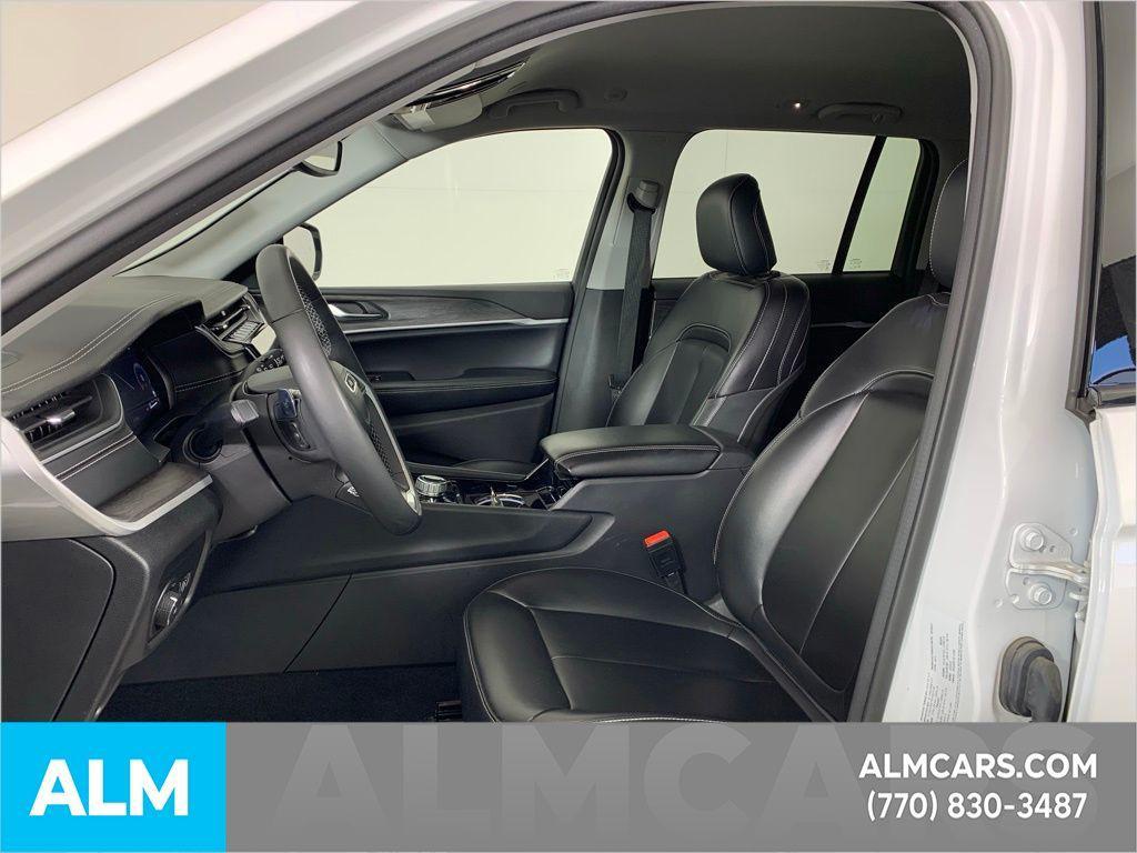 used 2023 Jeep Grand Cherokee car, priced at $28,470