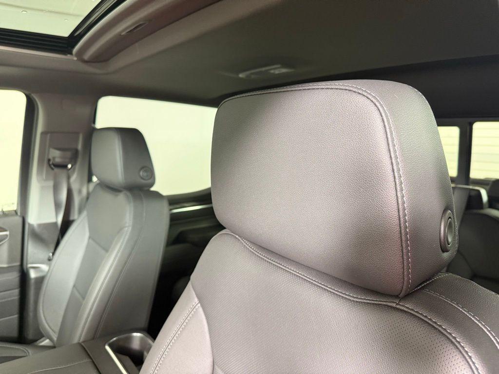 new 2025 GMC Sierra 1500 car, priced at $52,165