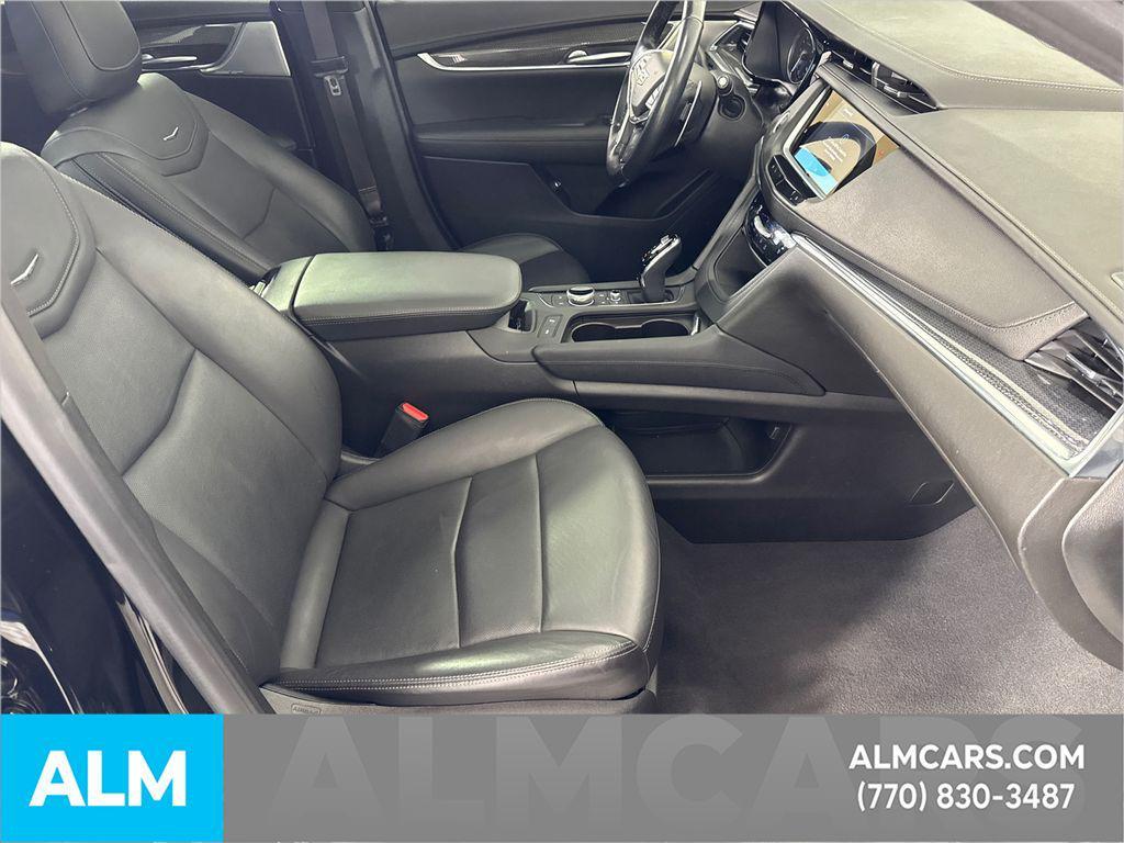 used 2023 Cadillac XT5 car, priced at $31,720