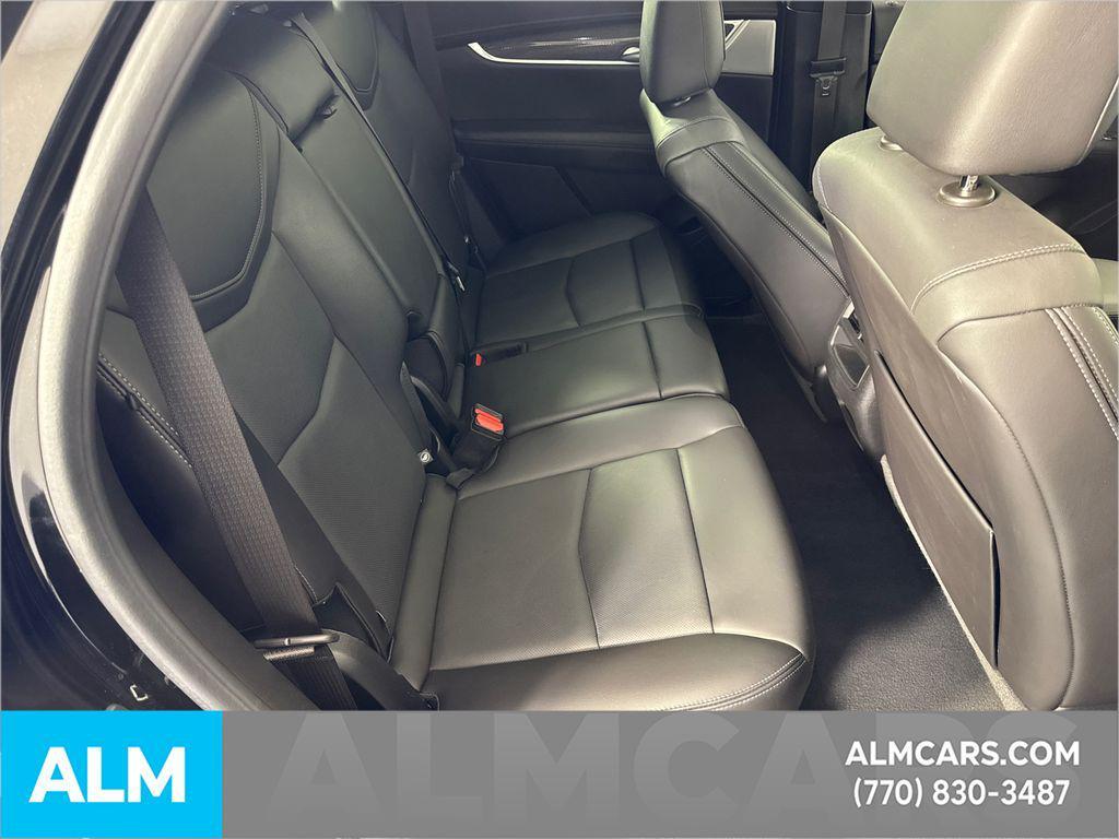 used 2023 Cadillac XT5 car, priced at $31,720