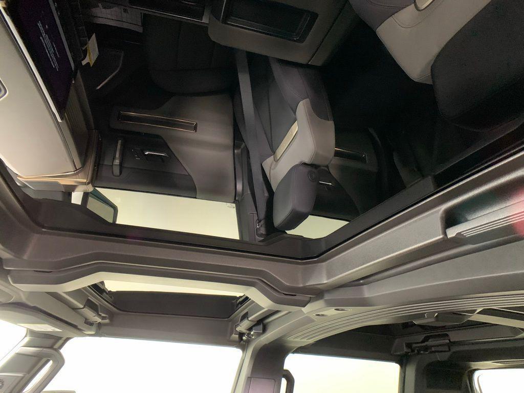 new 2025 GMC HUMMER EV Pickup car, priced at $112,330