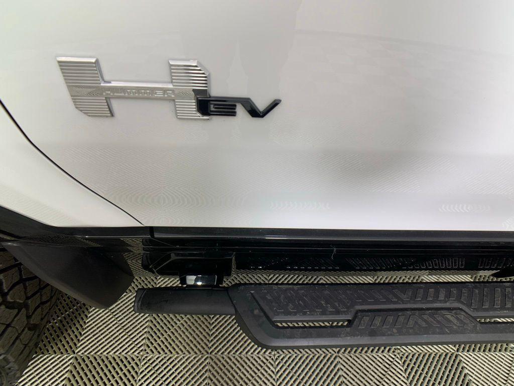 new 2025 GMC HUMMER EV Pickup car, priced at $112,330