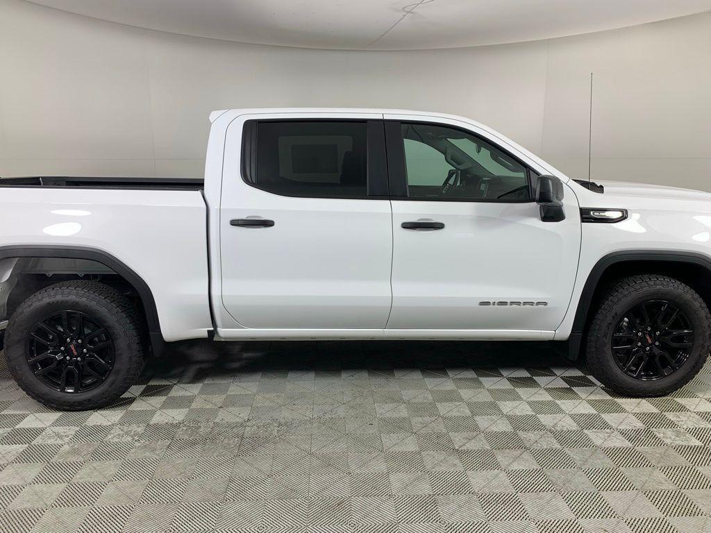 new 2026 GMC Sierra 1500 car, priced at $48,815