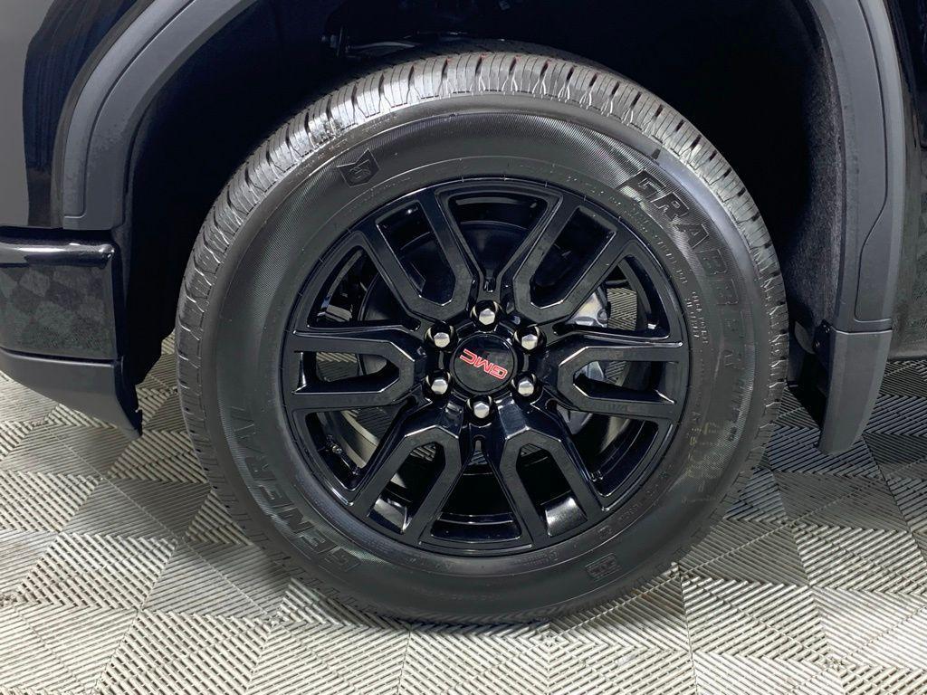new 2026 GMC Sierra 1500 car, priced at $42,090