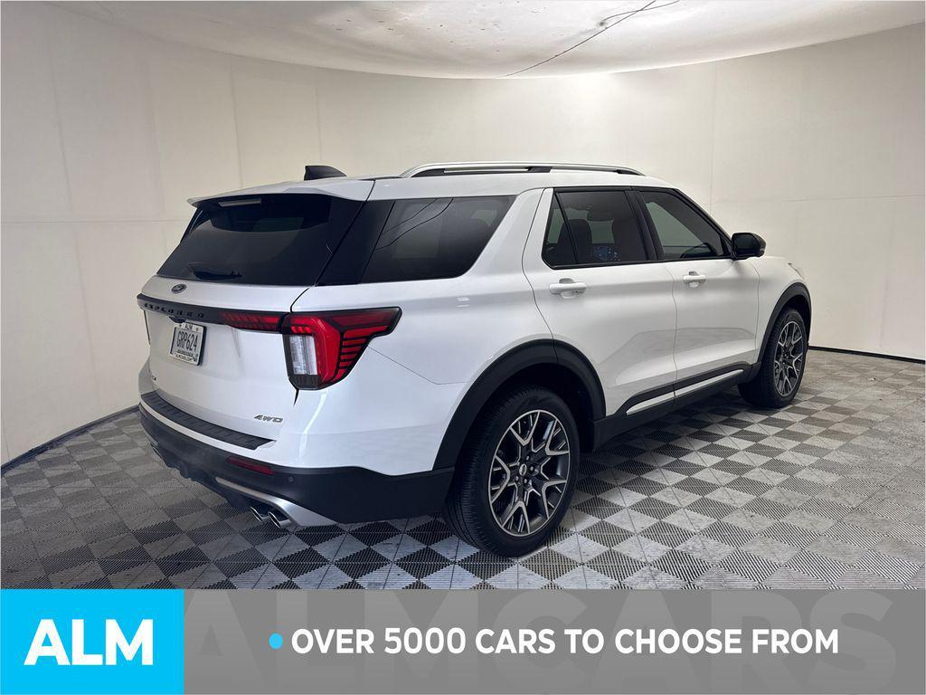 used 2025 Ford Explorer car