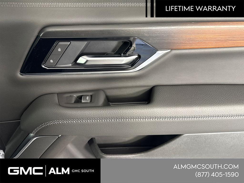 new 2026 GMC Yukon XL car, priced at $93,584