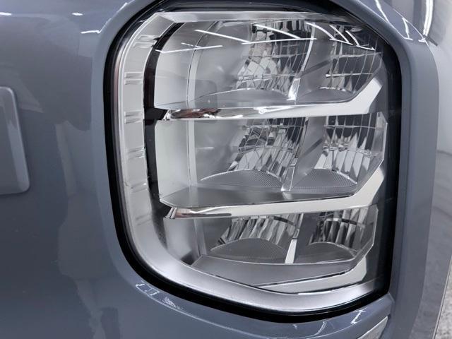 used 2025 Mitsubishi Outlander car, priced at $32,800