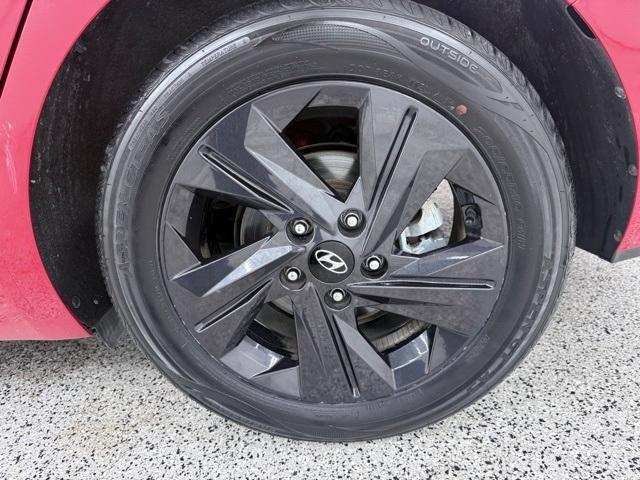 used 2022 Hyundai Elantra car, priced at $18,206