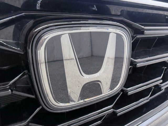 used 2025 Honda CR-V car, priced at $28,777