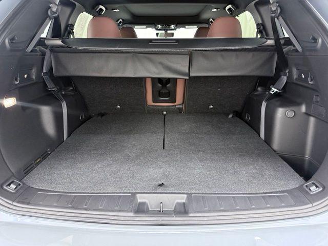 used 2025 Mitsubishi Outlander car, priced at $31,252