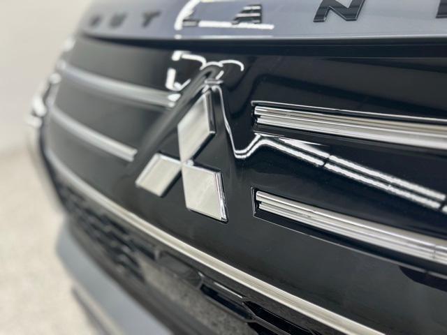 new 2026 Mitsubishi Outlander car