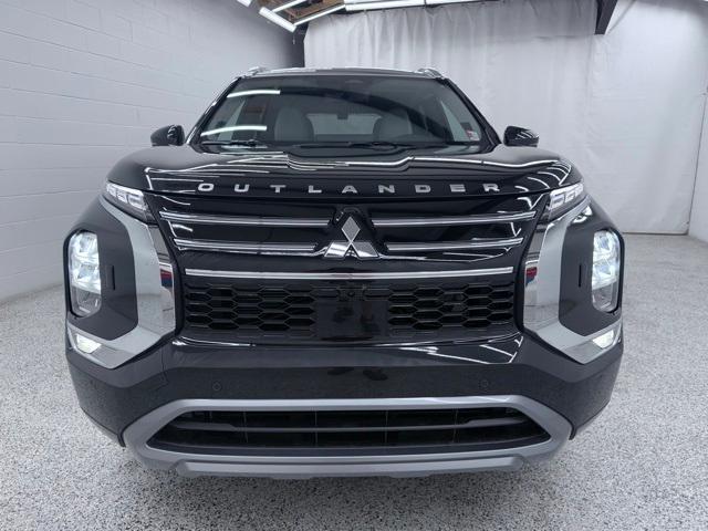 new 2025 Mitsubishi Outlander car, priced at $44,500