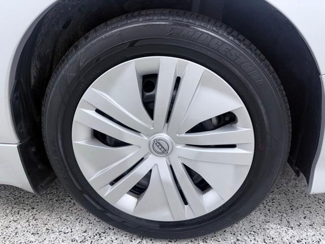 used 2023 Nissan Leaf car, priced at $13,498