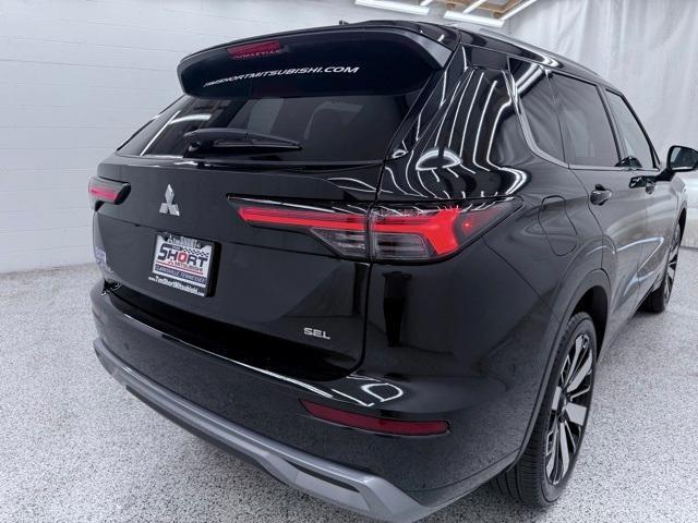 new 2025 Mitsubishi Outlander car, priced at $40,250