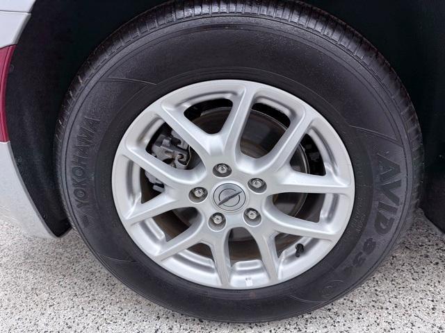 used 2024 Chrysler Pacifica car, priced at $27,810