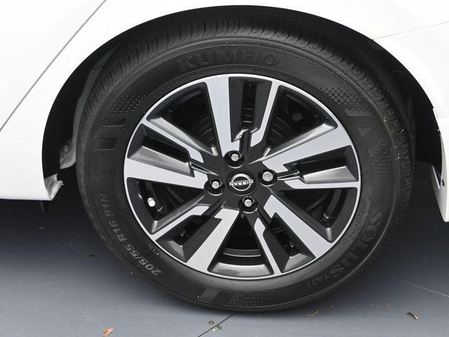 new 2025 Nissan Versa car, priced at $20,389