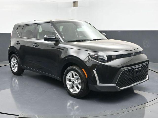 used 2025 Kia Soul car, priced at $19,990