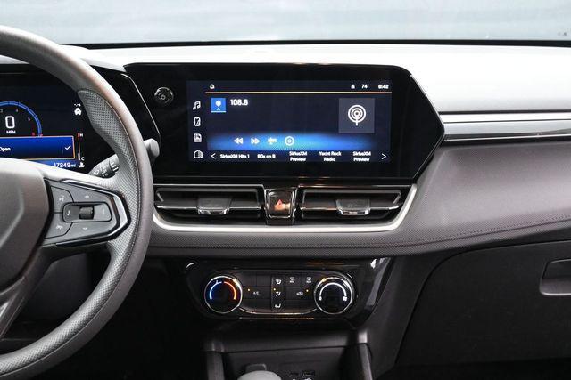 used 2025 Chevrolet TrailBlazer car, priced at $23,645