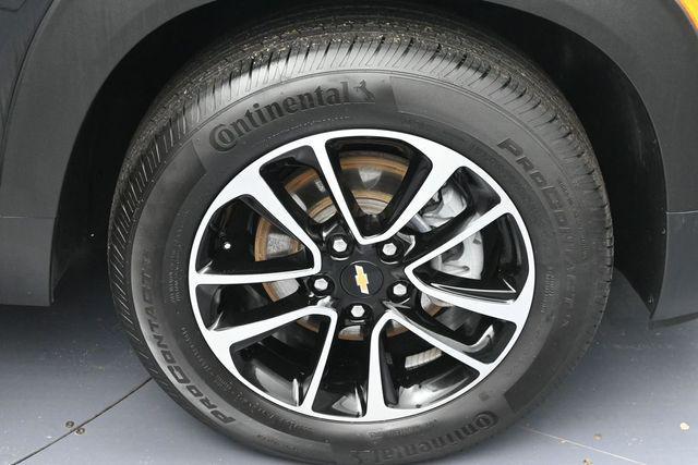 used 2025 Chevrolet TrailBlazer car, priced at $23,645