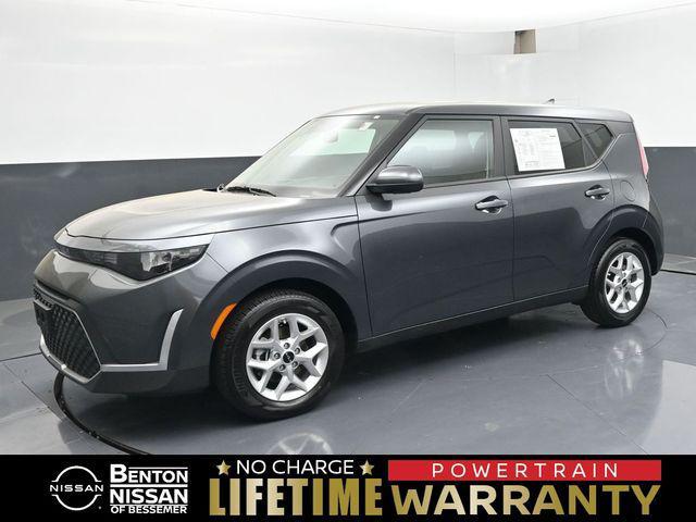 used 2025 Kia Soul car, priced at $19,627