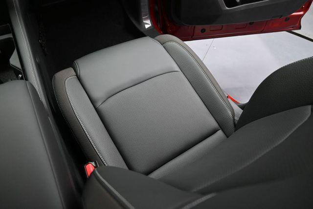 new 2026 Nissan Pathfinder car, priced at $39,427