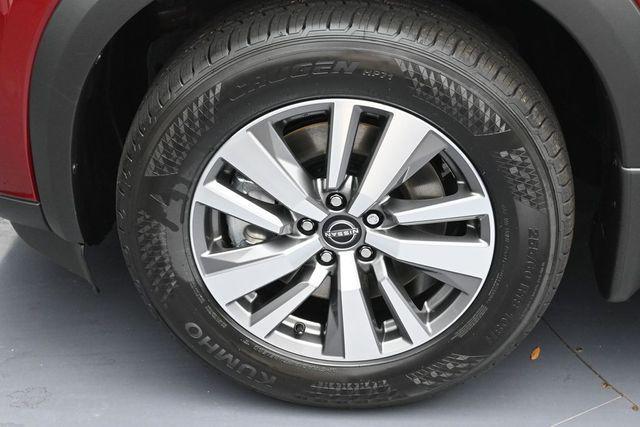 new 2026 Nissan Pathfinder car, priced at $39,427