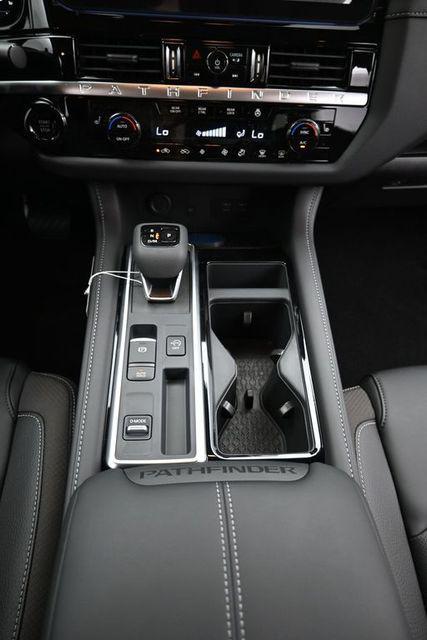 new 2026 Nissan Pathfinder car, priced at $39,427