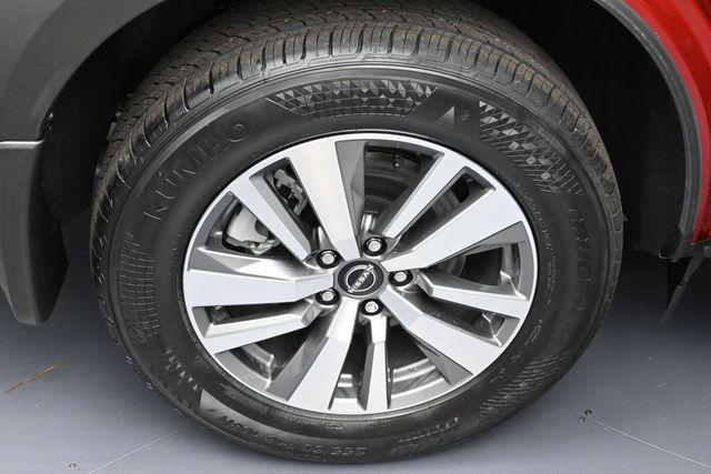new 2026 Nissan Pathfinder car, priced at $39,427