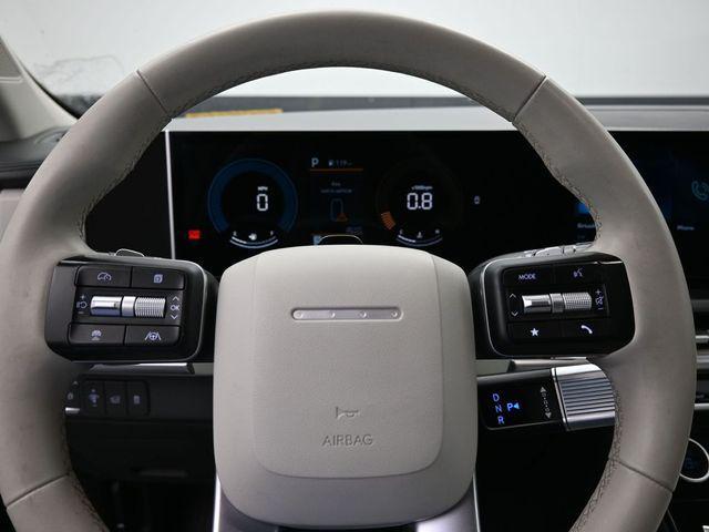 used 2025 Hyundai Santa Fe car, priced at $31,290