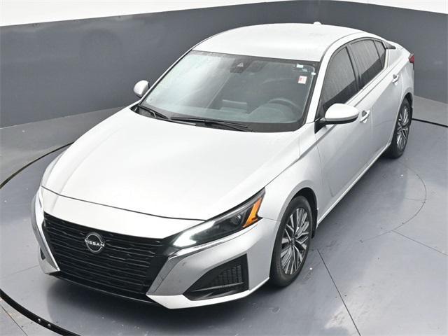 used 2023 Nissan Altima car, priced at $17,220