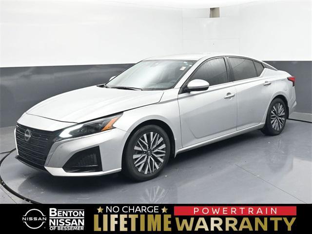 used 2023 Nissan Altima car, priced at $17,220