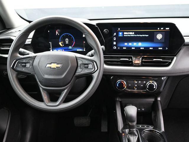 used 2025 Chevrolet TrailBlazer car, priced at $23,774