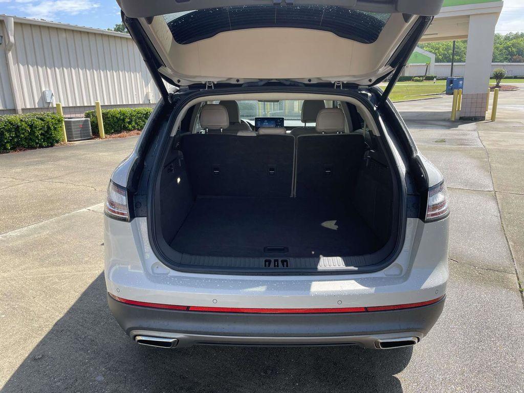 used 2022 Lincoln Nautilus car, priced at $24,887