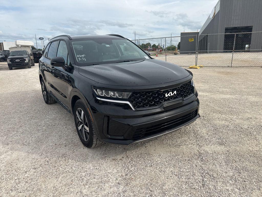 used 2022 Kia Sorento car, priced at $25,947