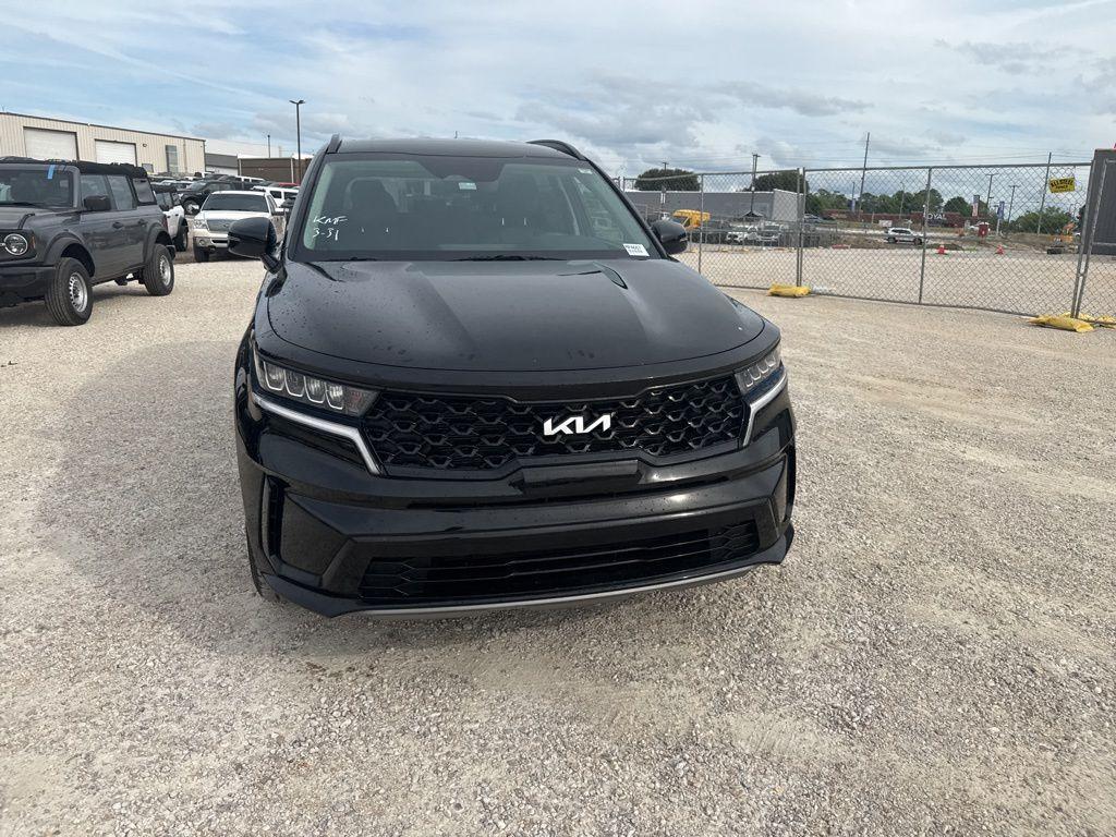 used 2022 Kia Sorento car, priced at $25,947