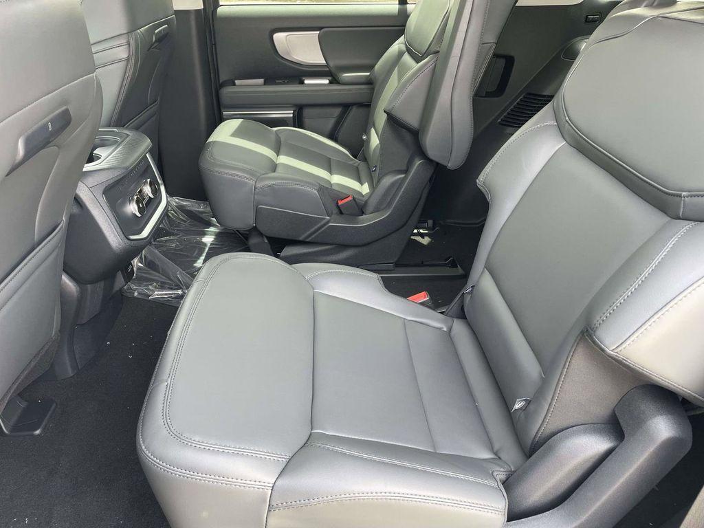 new 2026 Ford Expedition car, priced at $63,967