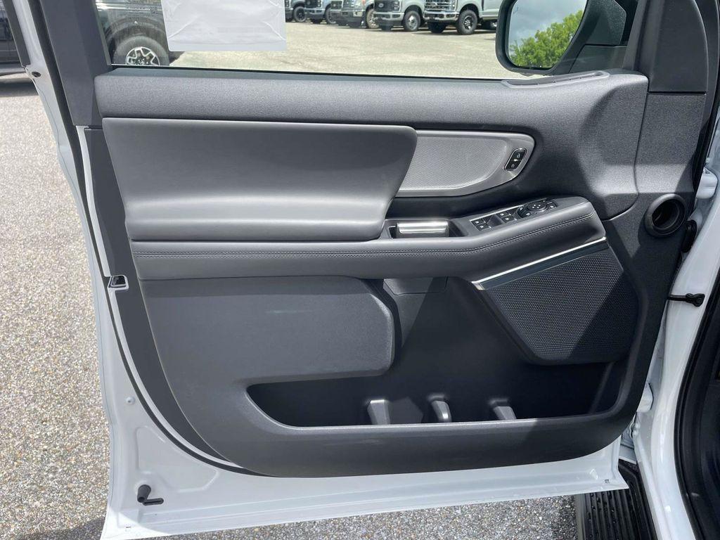 new 2026 Ford Expedition car, priced at $63,967