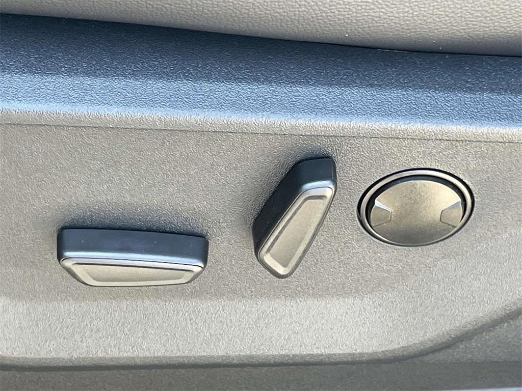 new 2025 Ford F-150 car, priced at $58,075