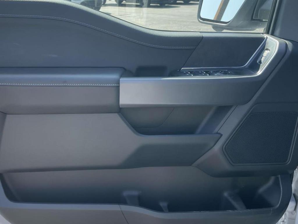 new 2025 Ford F-150 car, priced at $52,490