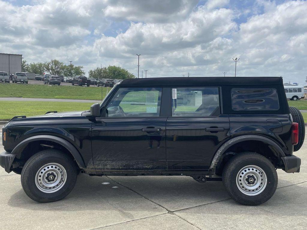new 2025 Ford Bronco car, priced at $36,490