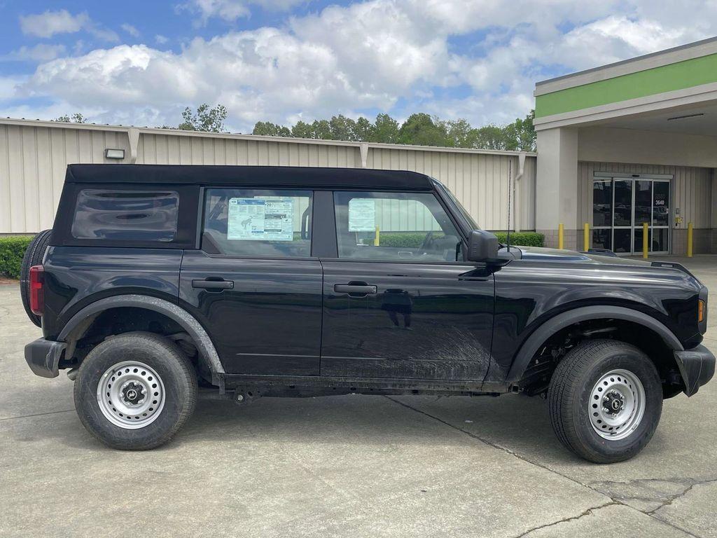 new 2025 Ford Bronco car, priced at $36,490