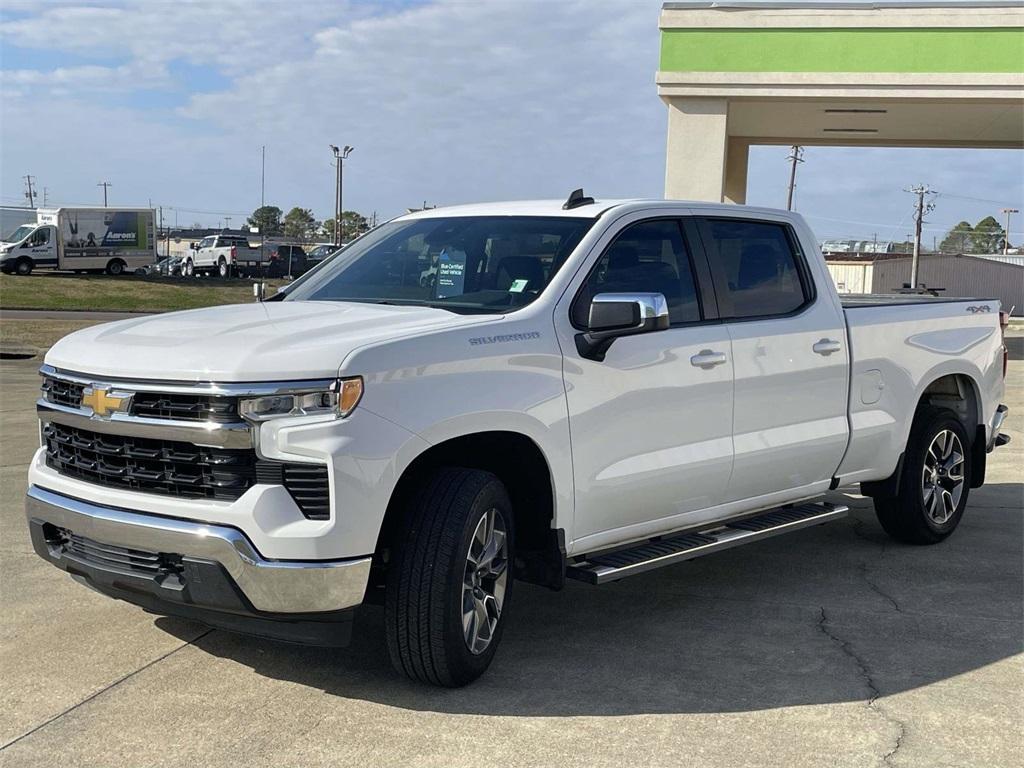 used 2022 Chevrolet Silverado 1500 car, priced at $25,997