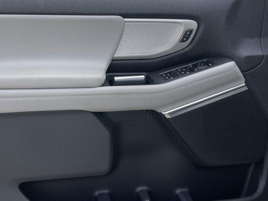 new 2026 Ford Expedition car, priced at $64,916