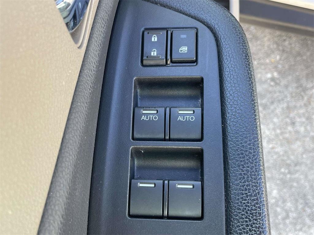 used 2017 Honda Pilot car, priced at $15,641