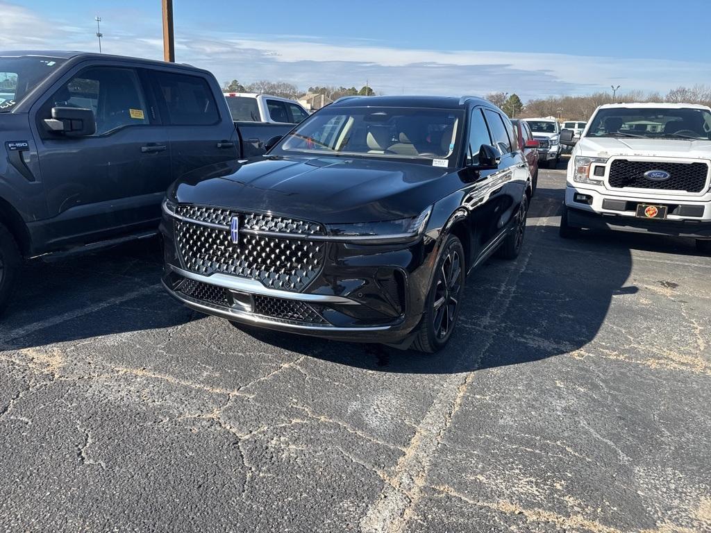 used 2024 Lincoln Nautilus car, priced at $49,997