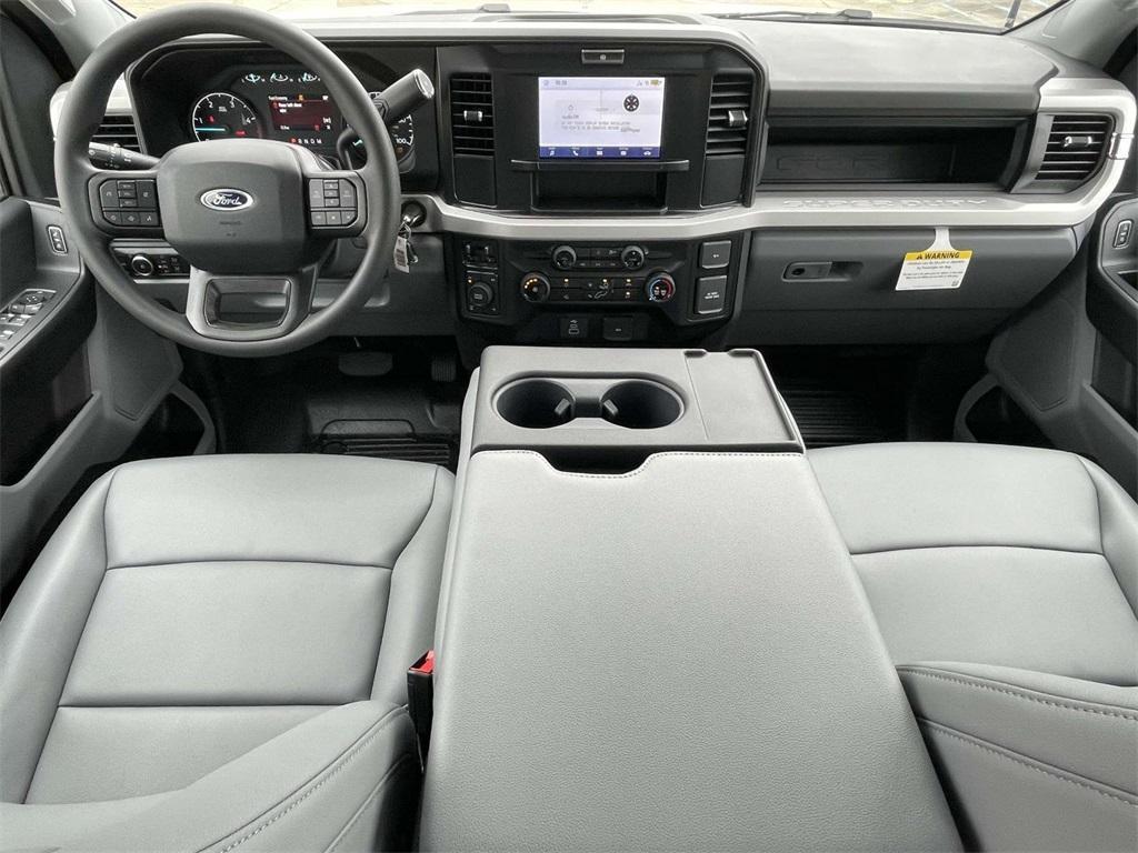 new 2025 Ford F-350 car, priced at $60,590