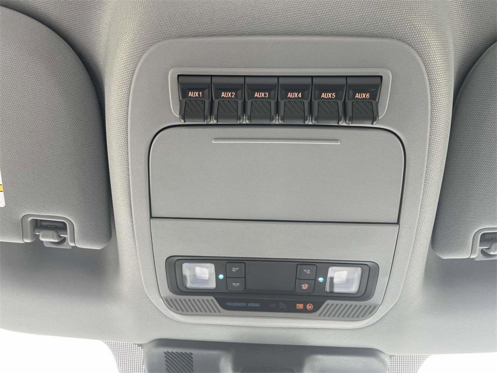 new 2025 Ford F-350 car, priced at $60,590