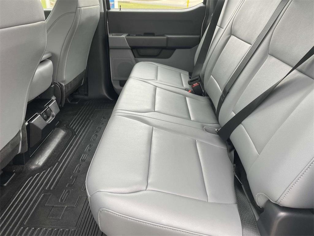 new 2025 Ford F-350 car, priced at $60,590