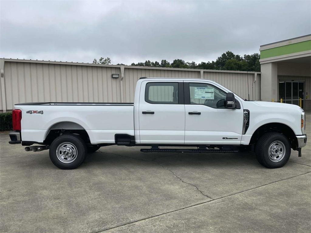 new 2025 Ford F-350 car, priced at $60,590