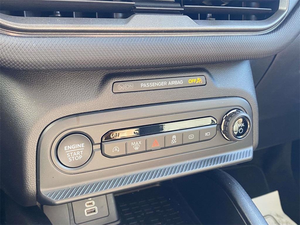 new 2025 Ford Bronco Sport car, priced at $31,885